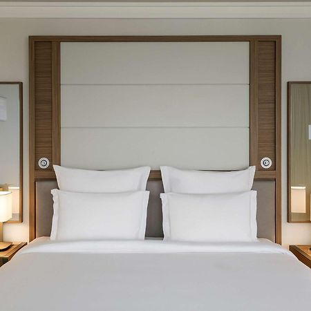 Hotel Oran Bay Managed By Accor Exteriör bild