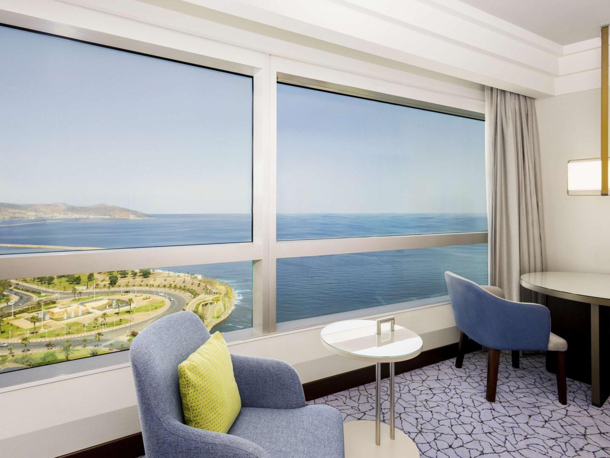Hotel Oran Bay Managed By Accor Exteriör bild
