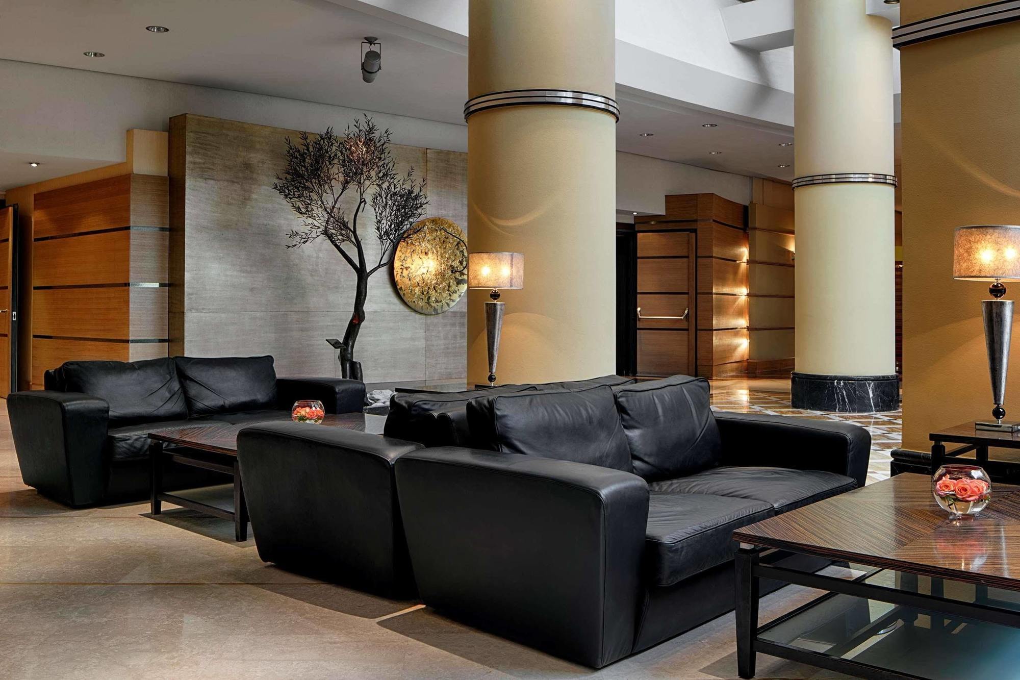 Hotel Oran Bay Managed By Accor Exteriör bild